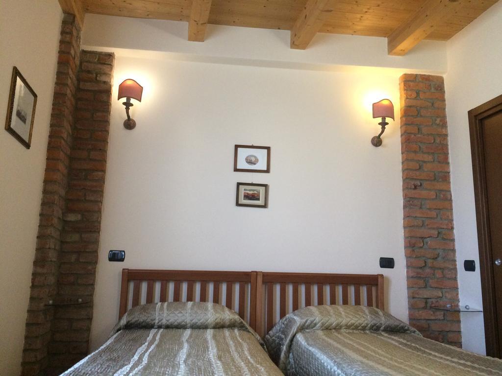 טוראטה B&B Il Rustico מראה חיצוני תמונה